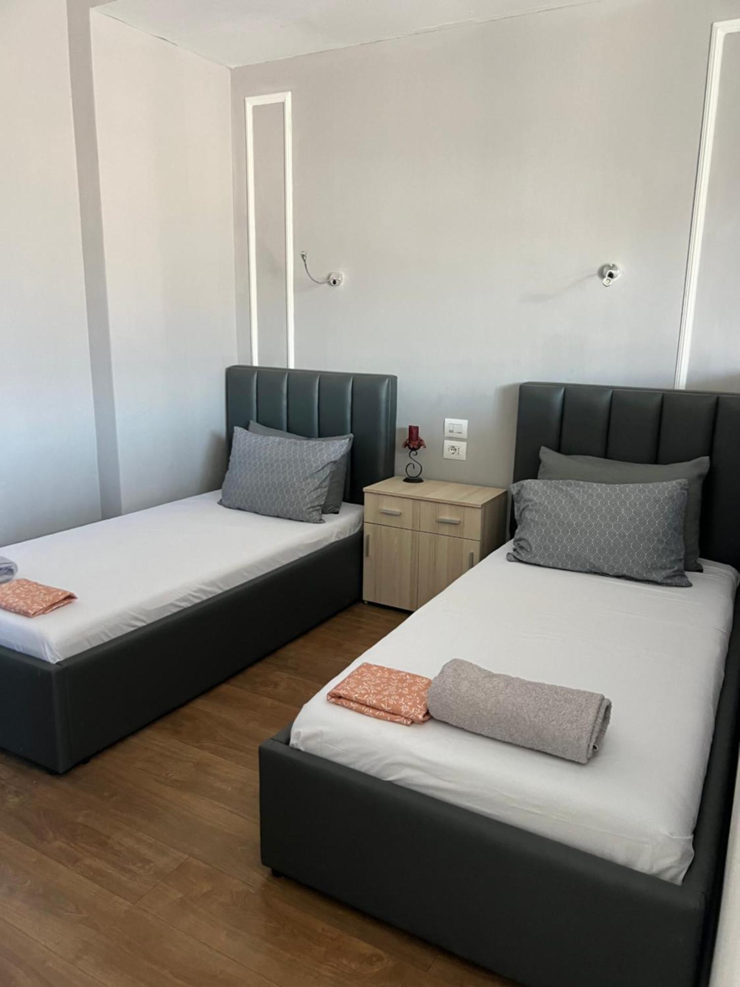 City Centre Rooms 4R Shkodër Eksteriør billede