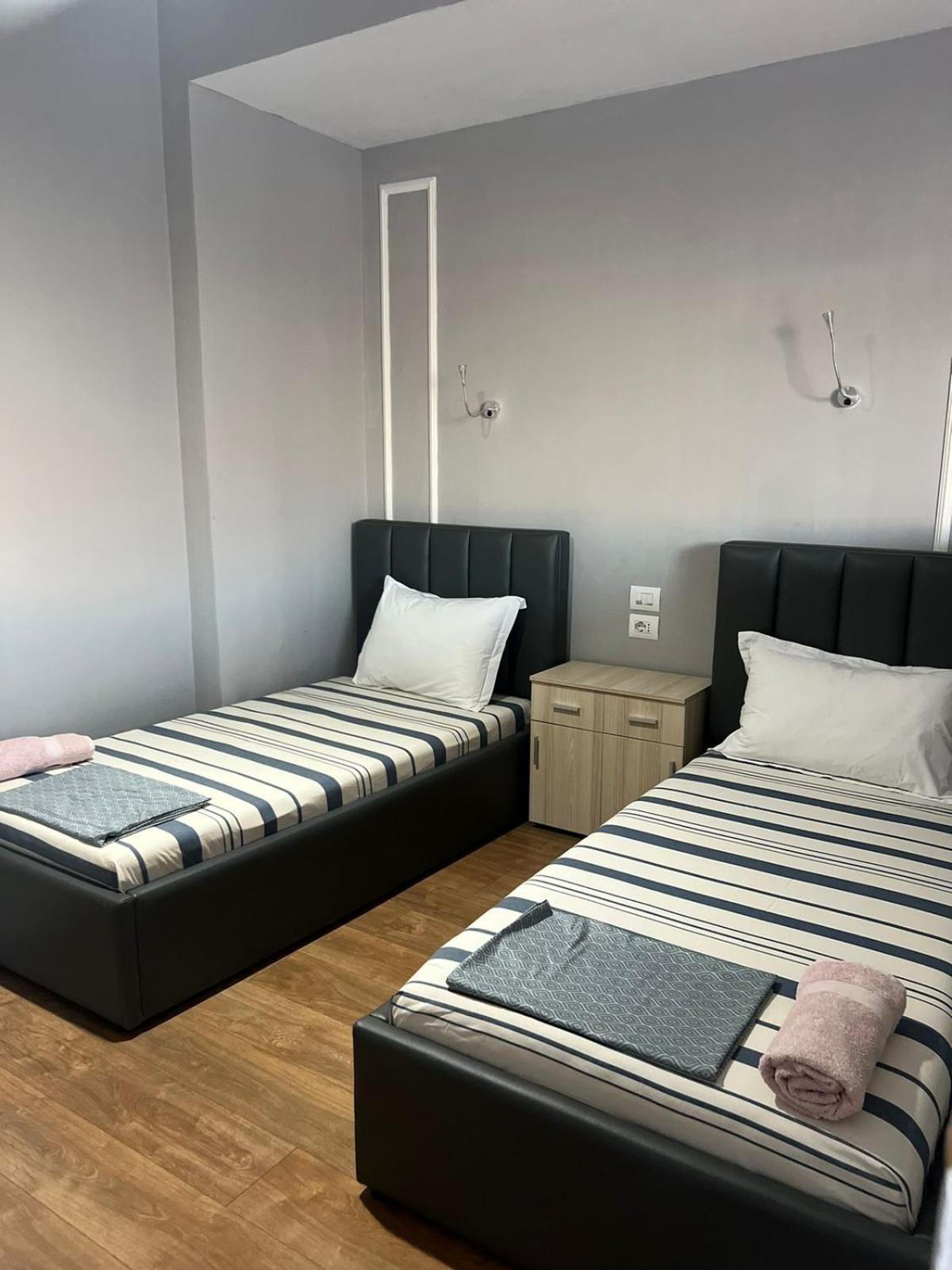 City Centre Rooms 4R Shkodër Eksteriør billede